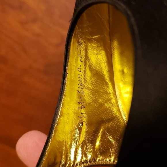 Silvia Florentina Silvia 8N Black & Gold Leather & Satin Sling Back EUC inBx - Picture 4 of 14